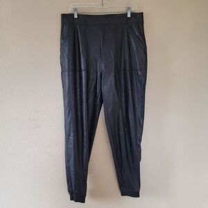 Spanx Leather Like Jogger in Noir Black Faux Vegan Pull-on Pants Size Xlarge Euc